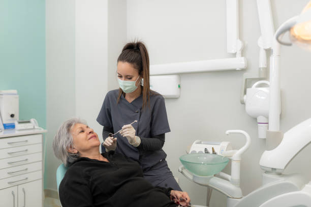 Best Cracked Tooth Emergency Dentist  in Cortland, IL